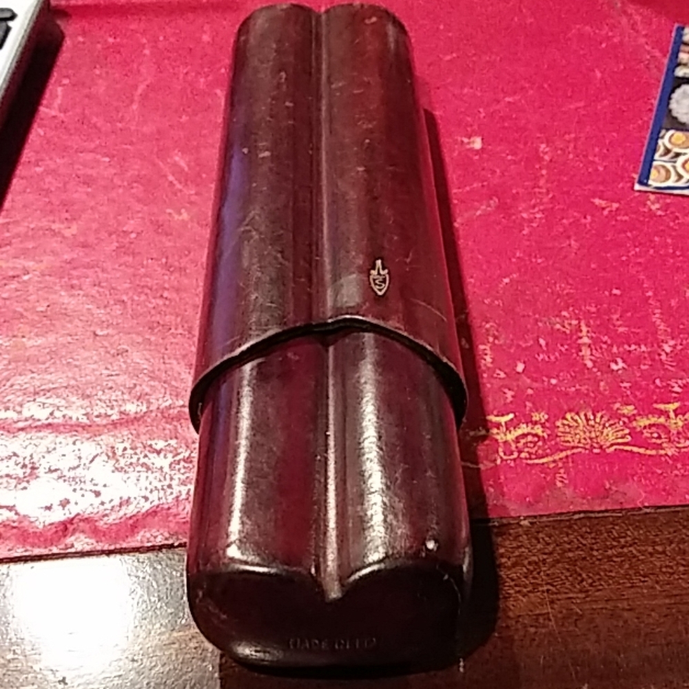 Cigar carrying case